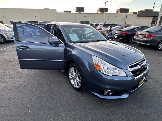 2013 Subaru Legacy 2.5i Limited AWD 4dr Sedan - 22995513 - 27