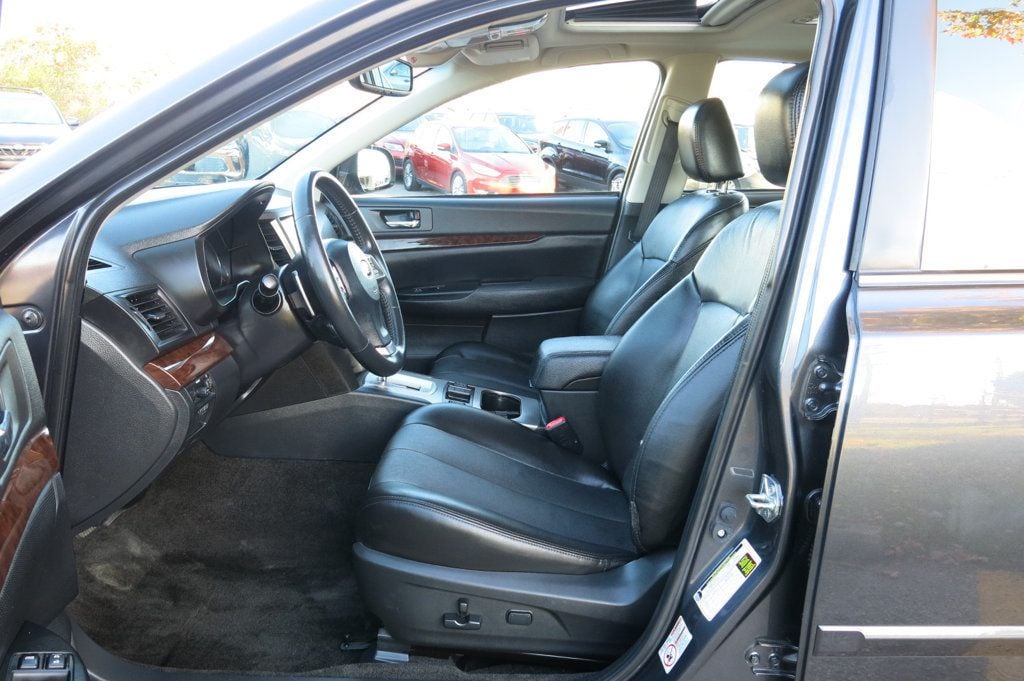 2013 Subaru Legacy 4dr Sedan H4 Automatic 2.5i Limited - 22934903 - 12