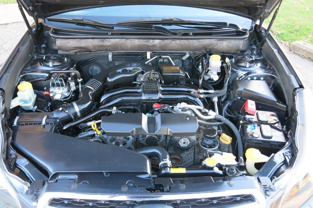 2013 Subaru Legacy 4dr Sedan H4 Automatic 2.5i Limited - 22934903 - 30