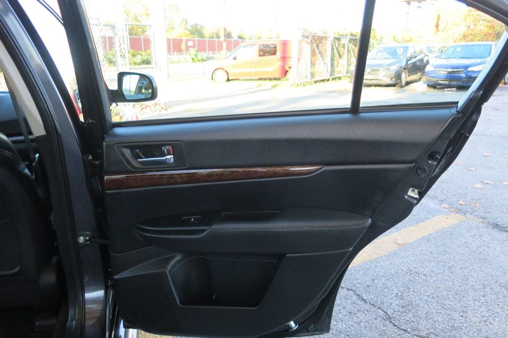 2013 Subaru Legacy 4dr Sedan H4 Automatic 2.5i Limited - 22934903 - 49