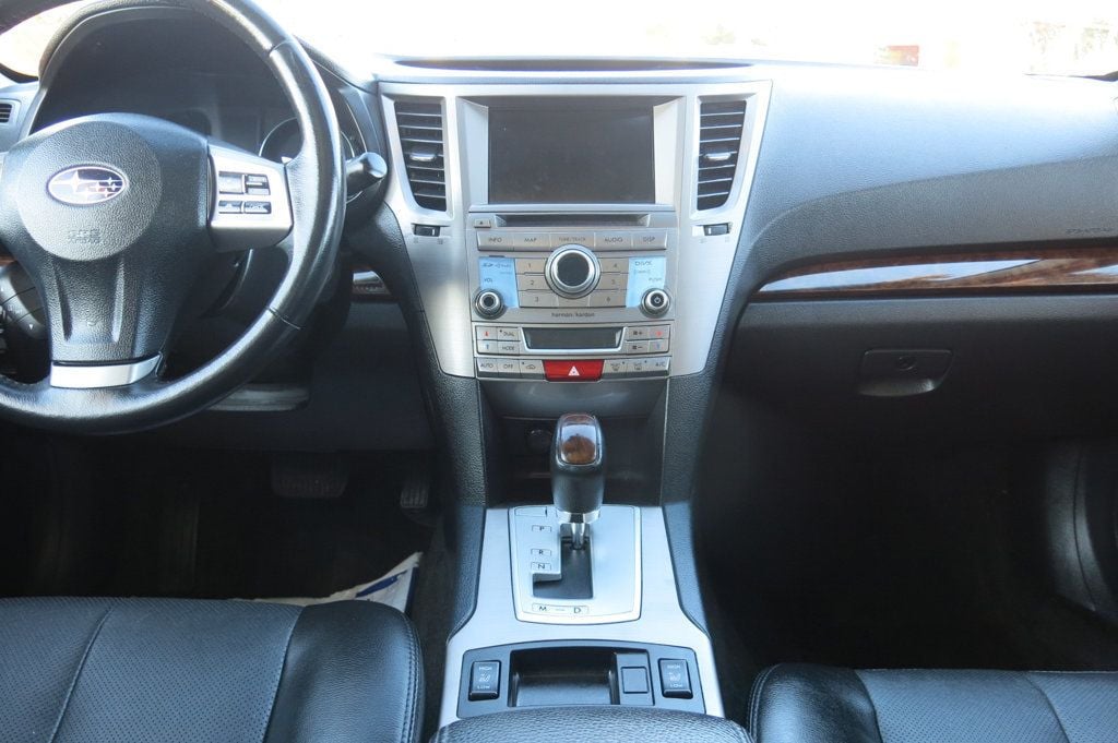 2013 Subaru Legacy 4dr Sedan H4 Automatic 2.5i Limited - 22934903 - 70