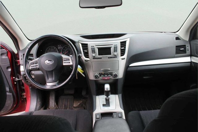 2013 Subaru Legacy 4dr Sedan H4 Automatic 2.5i Premium - 23029807 - 7