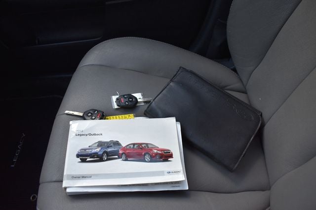 2013 Subaru Legacy 4dr Sedan H4 Automatic 2.5i Premium - 23027944 - 11