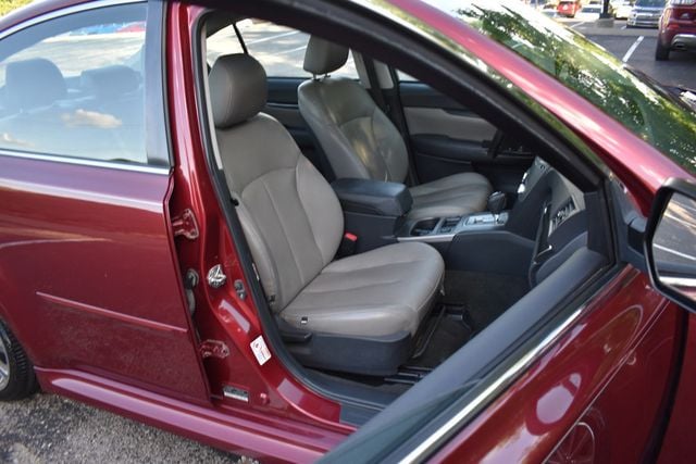 2013 Subaru Legacy 4dr Sedan H4 Automatic 2.5i Premium - 23027944 - 1