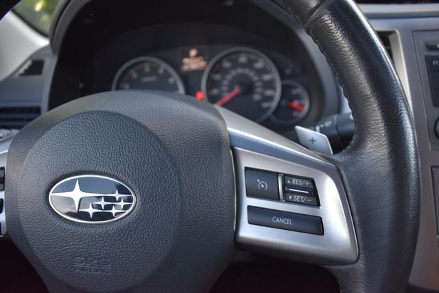 2013 Subaru Legacy 4dr Sedan H4 Automatic 2.5i Premium - 23027944 - 7