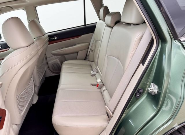 2013 Subaru Outback 3.6R Limited AWD 4dr Wagon - 22937339 - 11