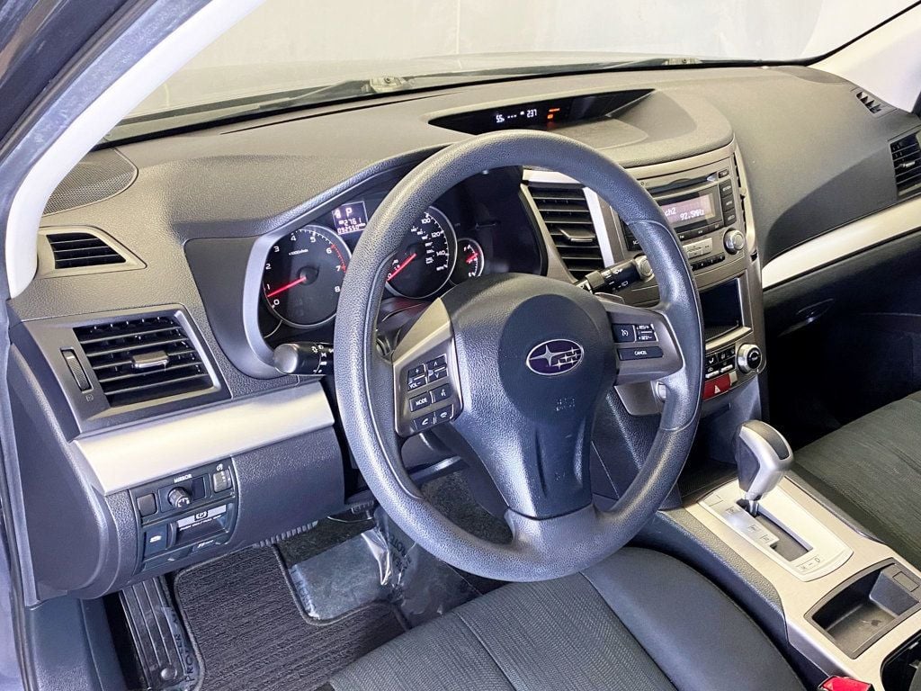 2013 Subaru Outback 4dr Wagon H4 Automatic 2.5i - 22935951 - 19