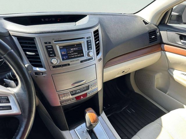 2013 Subaru Outback 4dr Wagon H4 Automatic 2.5i Limited - 23035567 - 30