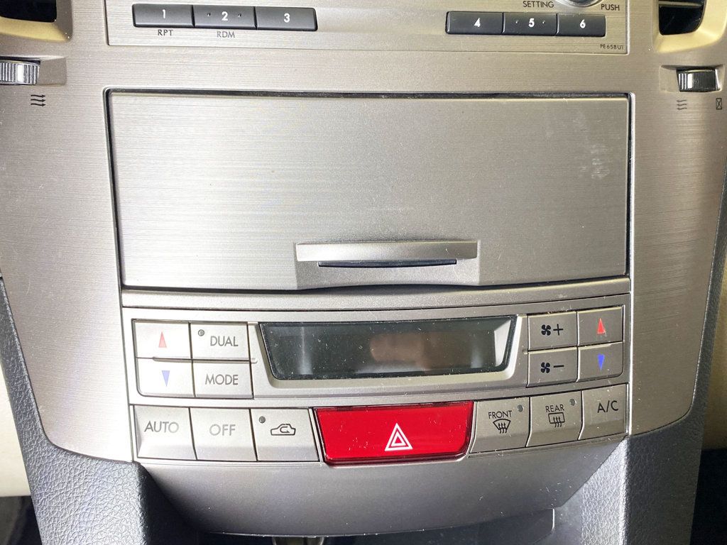 2013 Subaru Outback 4dr Wagon H4 Automatic 2.5i Limited - 22941127 - 32