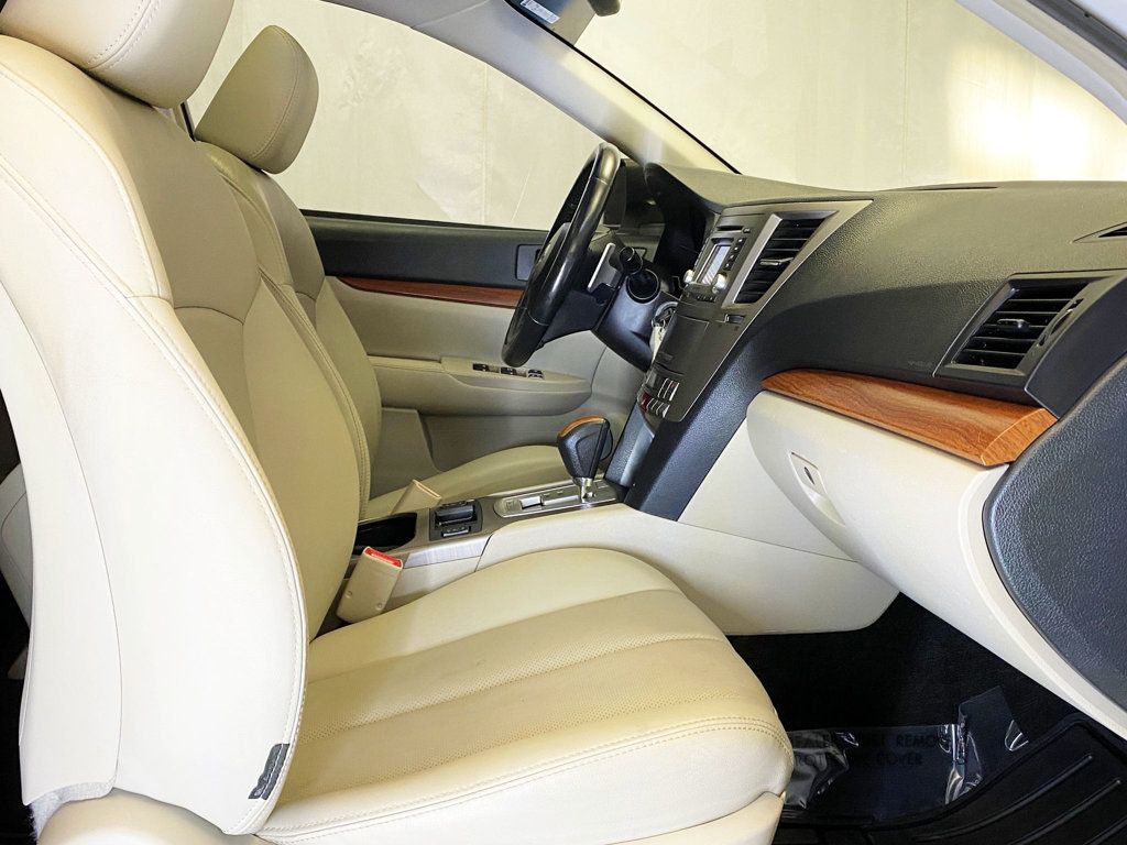 2013 Subaru Outback 4dr Wagon H4 Automatic 2.5i Limited - 22941127 - 41