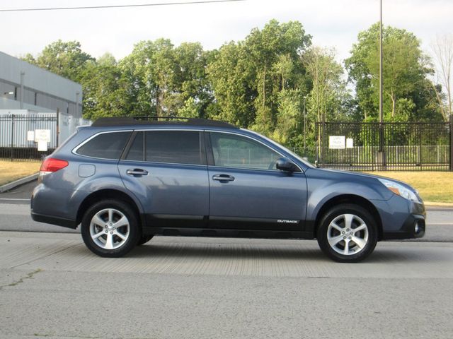 2013 Subaru Outback 4dr Wagon H4 Automatic 2.5i Limited PZEV - 22510830 - 8