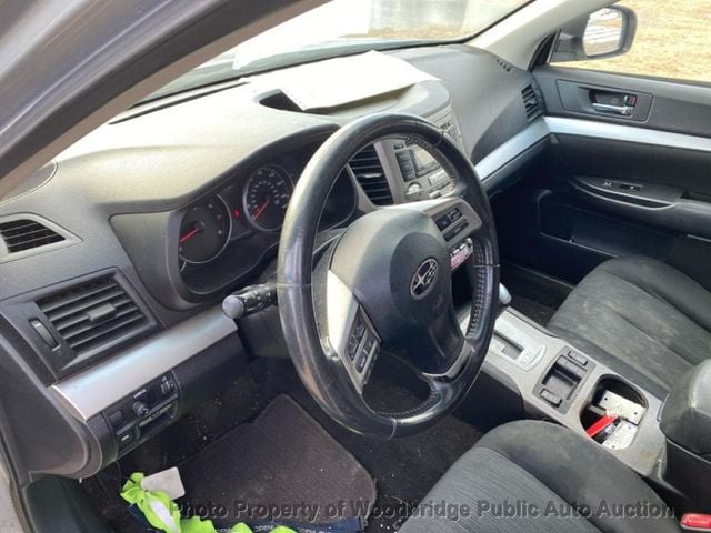 2013 Subaru Outback 4dr Wagon H4 Automatic 2.5i Premium - 22968741 - 4