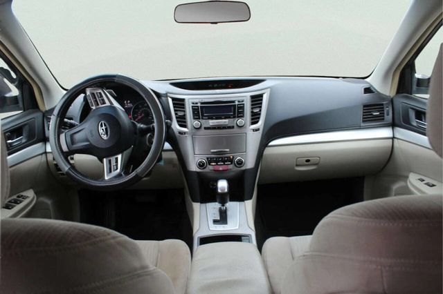 2013 Subaru Outback 4dr Wagon H4 Automatic 2.5i Premium - 23021999 - 6