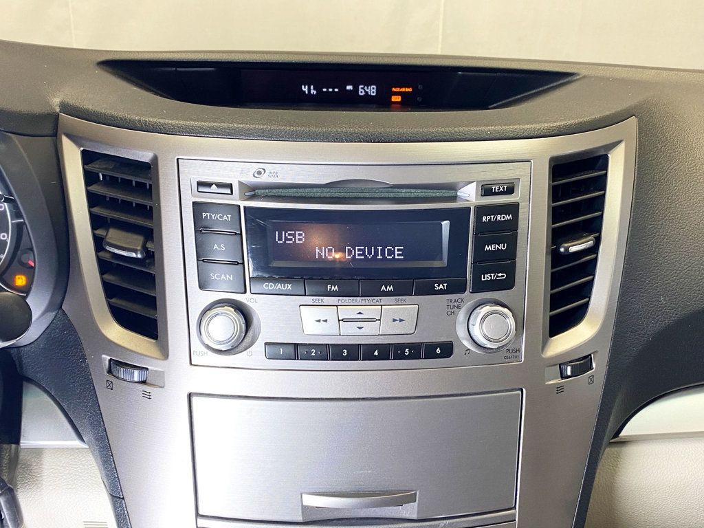 2013 Subaru Outback 4dr Wagon H4 Automatic 2.5i Premium - 22963344 - 32