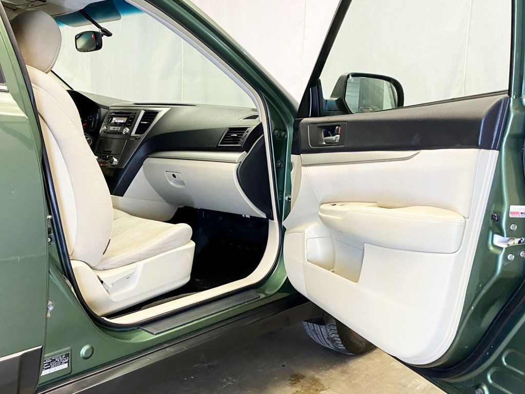 2013 Subaru Outback 4dr Wagon H4 Automatic 2.5i Premium - 22963344 - 39