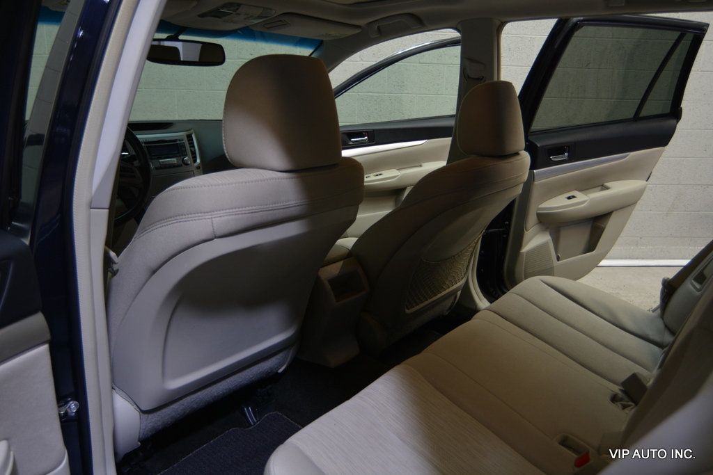 2013 Subaru Outback 4dr Wagon H4 Automatic 2.5i Premium - 22977732 - 19