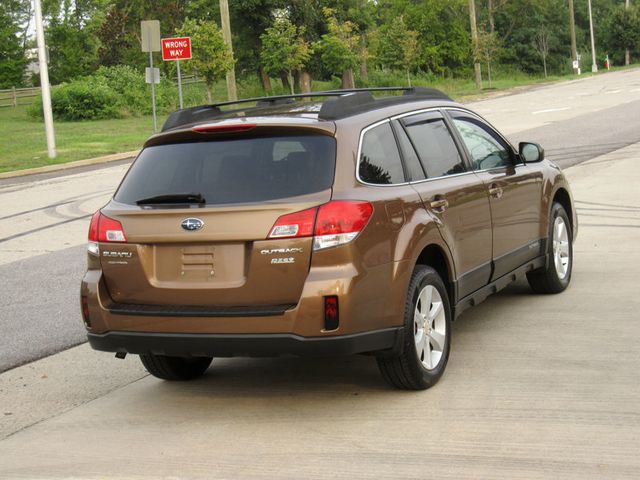 2013 Subaru Outback 4dr Wagon H4 Manual 2.5i Premium PZEV - 23065452 - 11