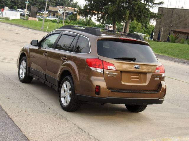 2013 Subaru Outback 4dr Wagon H4 Manual 2.5i Premium PZEV - 23065452 - 12