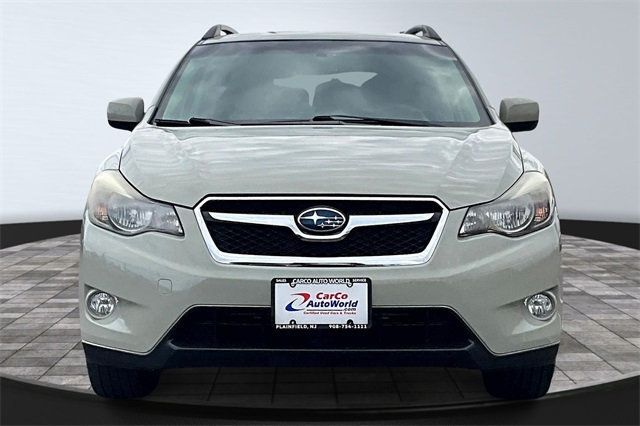 2013 Subaru Crosstrek Limited photo 2
