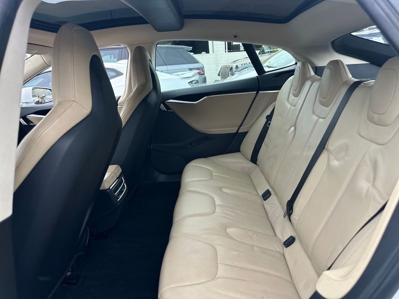 2013 Tesla Model S 4dr Sedan - 23011092 - 13