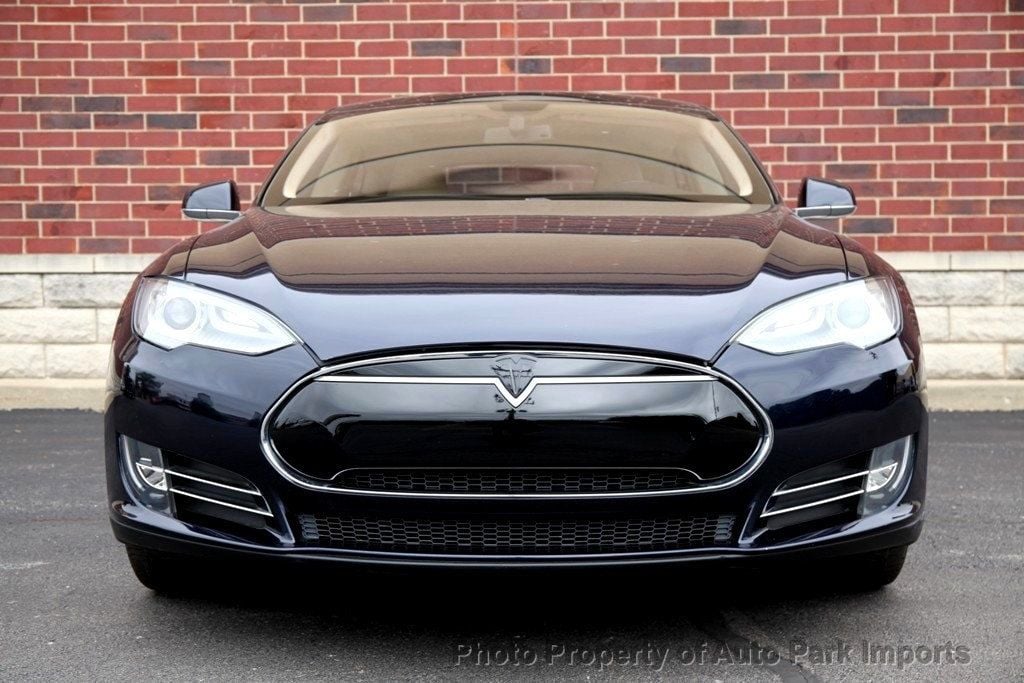 2013 Tesla Model S Performance photo 14
