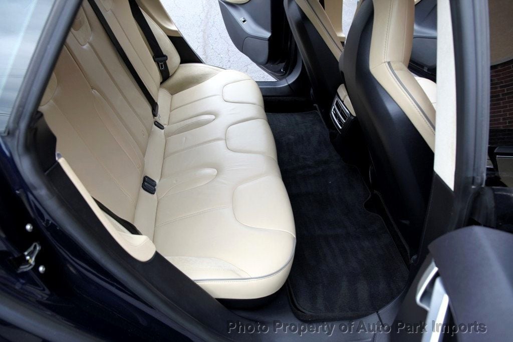 2013 Tesla Model S Performance photo 26