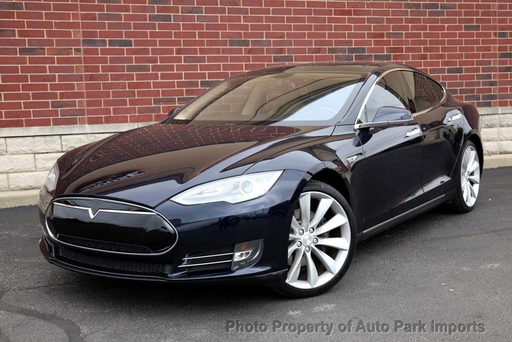 2013 Tesla Model S Performance photo 3