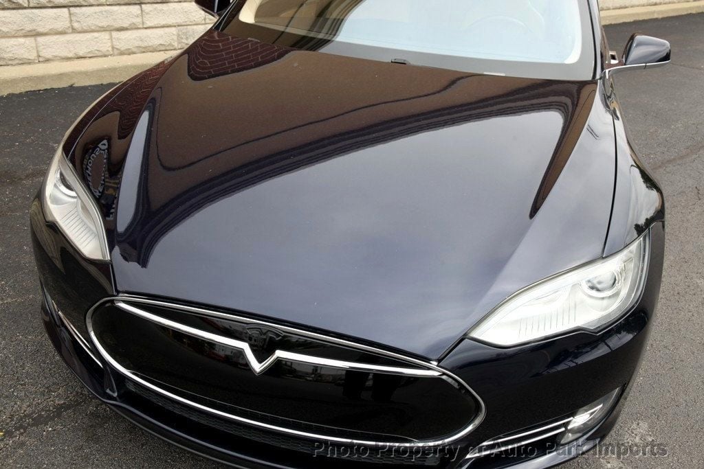 2013 Tesla Model S Performance photo 8