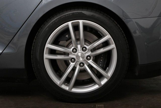 2013 Tesla Model S P85 Performance - 12088762 - 11