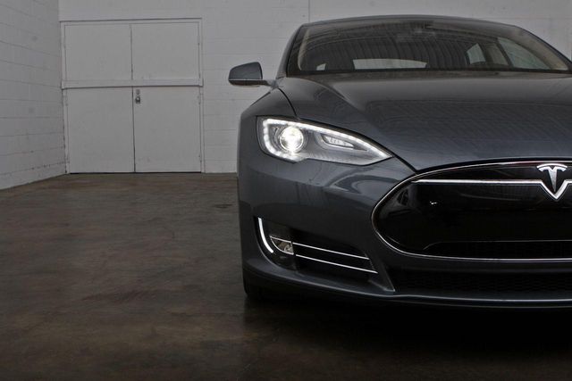 2013 Tesla Model S P85 Performance - 12088762 - 38
