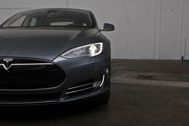 2013 Tesla Model S P85 Performance - 12088762 - 39