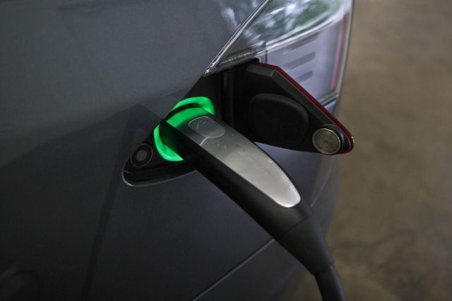 2013 Tesla Model S P85 Performance - 12088762 - 49