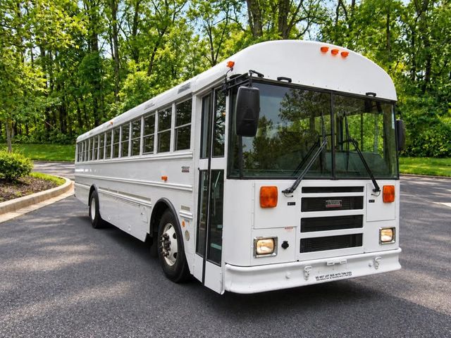 2013 Thomas Built MVP-EF Front engine transit-style activity bus - 23089854 - 6