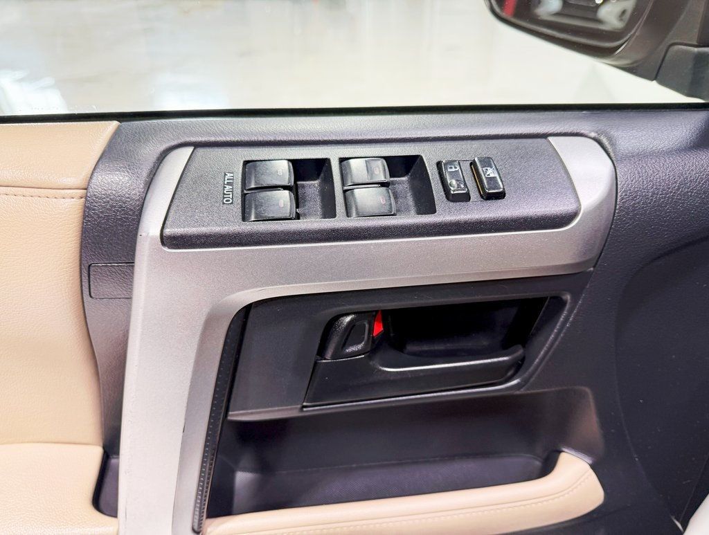 2013 Toyota 4Runner 4WD 4dr V6 Limited - 22912642 - 28