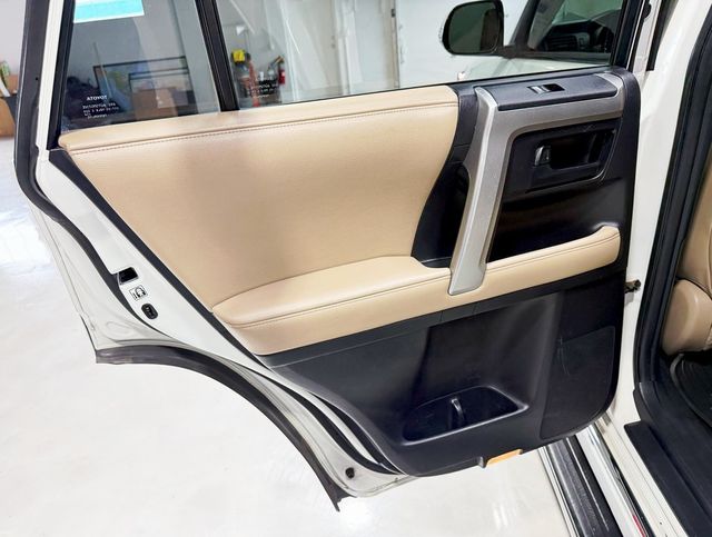 2013 Toyota 4Runner 4WD 4dr V6 Limited - 22912642 - 32