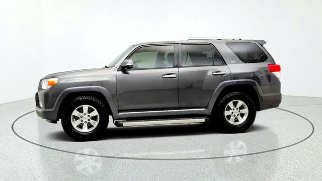 2013 Toyota 4Runner 4WD 4dr V6 SR5 w/ Convenience Package, Moonroof & Third Row - 23094556 - 7