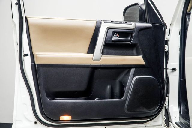 2013 Toyota 4Runner RWD 4dr V6 SR5 - 22989286 - 31