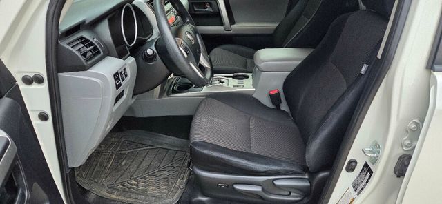 2013 Toyota 4Runner Super CLEAN SR5 V6 Michelins Rare Sunroof 615-300-6004 - 22960966 - 10