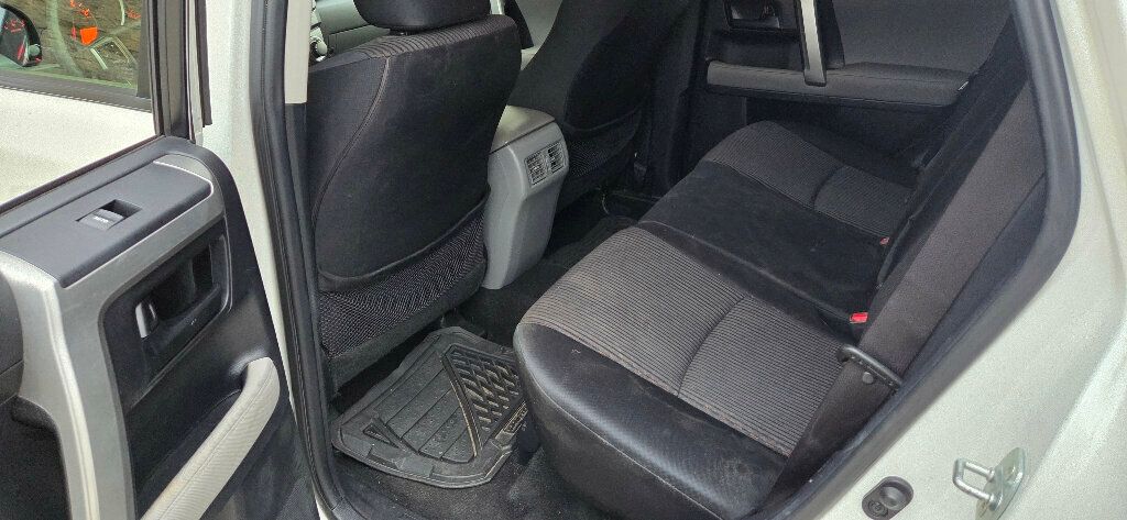 2013 Toyota 4Runner Super CLEAN SR5 V6 Michelins Rare Sunroof 615-300-6004 - 22960966 - 12