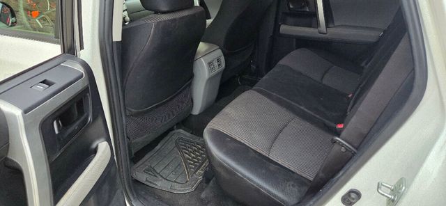 2013 Toyota 4Runner Super CLEAN SR5 V6 Michelins Rare Sunroof 615-300-6004 - 22960966 - 12