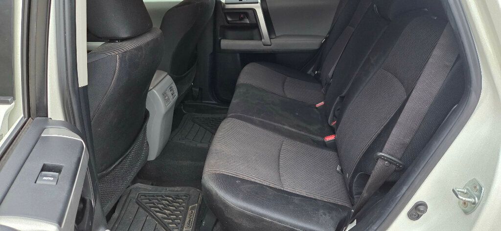 2013 Toyota 4Runner Super CLEAN SR5 V6 Michelins Rare Sunroof 615-300-6004 - 22960966 - 13