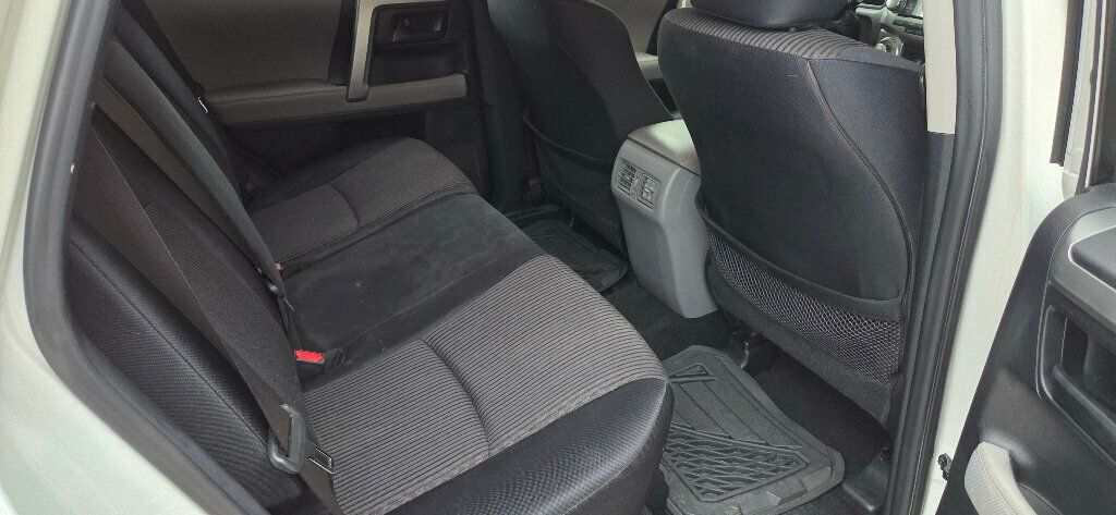 2013 Toyota 4Runner Super CLEAN SR5 V6 Michelins Rare Sunroof 615-300-6004 - 22960966 - 16