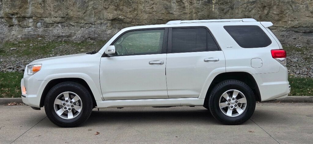 2013 Toyota 4Runner Super CLEAN SR5 V6 Michelins Rare Sunroof 615-300-6004 - 22960966 - 2