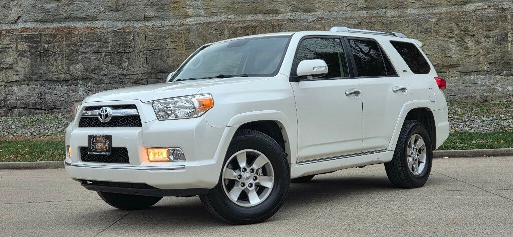 2013 Toyota 4Runner Super CLEAN SR5 V6 Michelins Rare Sunroof 615-300-6004 - 22960966 - 36