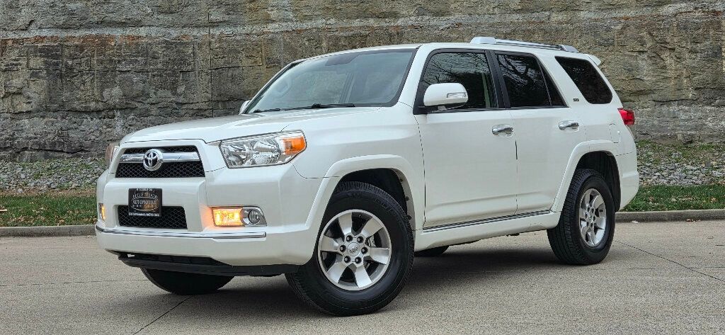 2013 Toyota 4Runner Super CLEAN SR5 V6 Michelins Rare Sunroof 615-300-6004 - 22960966 - 3