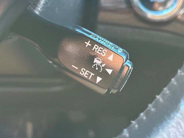 2013 Toyota Avalon 4dr Sedan Limited - 22953009 - 35