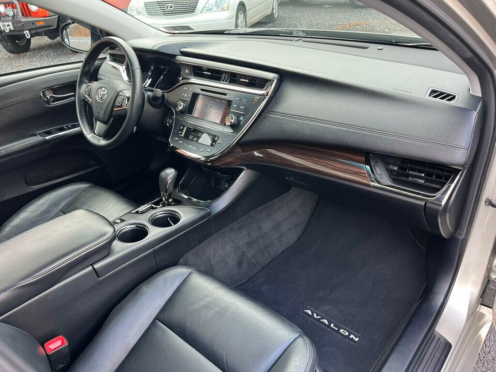 2013 Toyota Avalon 4dr Sedan XLE - 22949216 - 13