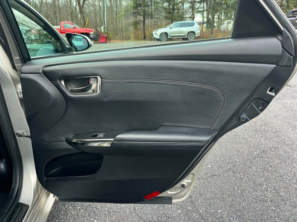 2013 Toyota Avalon 4dr Sedan XLE - 22949216 - 16