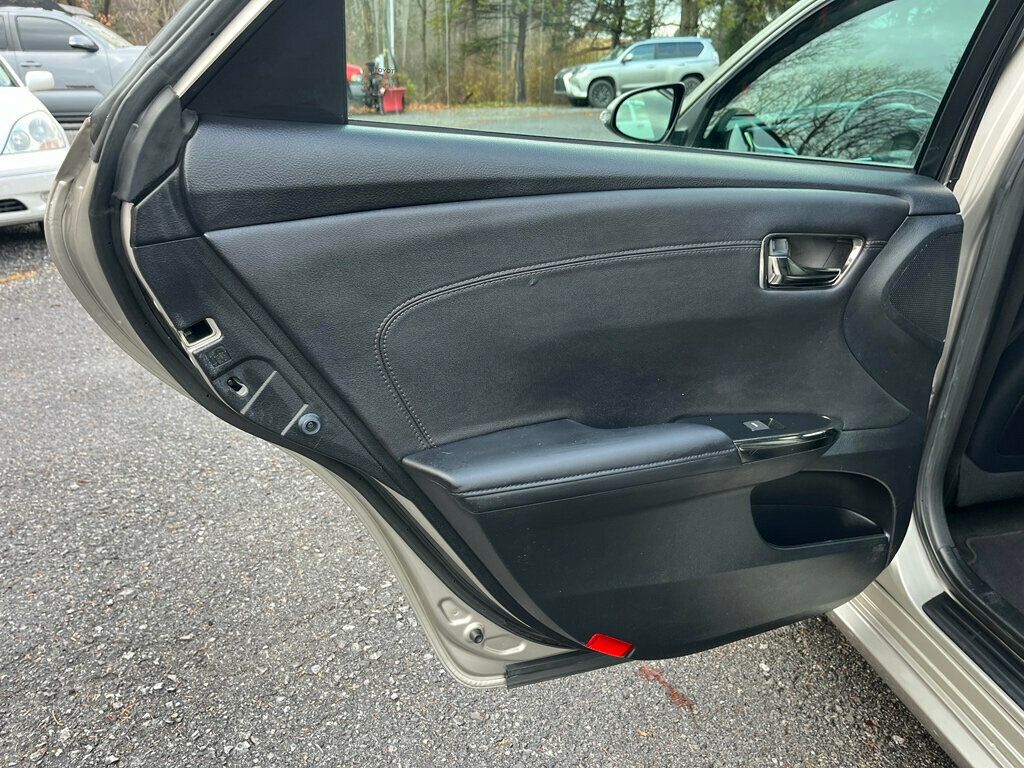 2013 Toyota Avalon 4dr Sedan XLE - 22949216 - 26