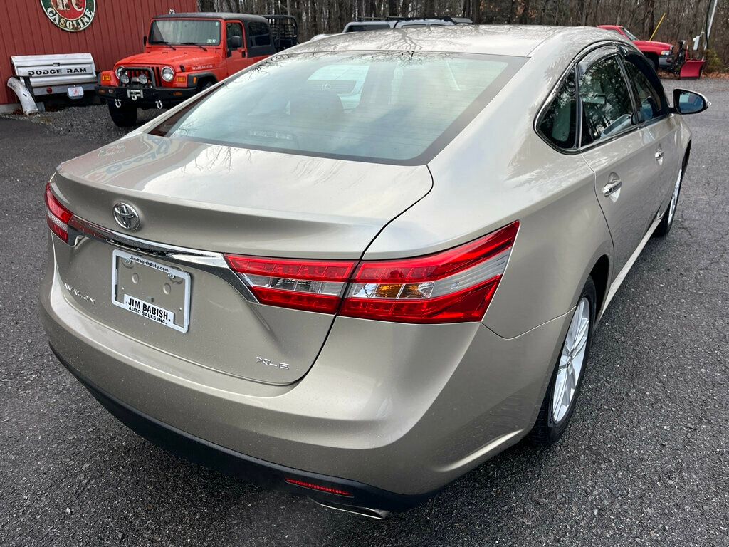 2013 Toyota Avalon 4dr Sedan XLE - 22949216 - 3